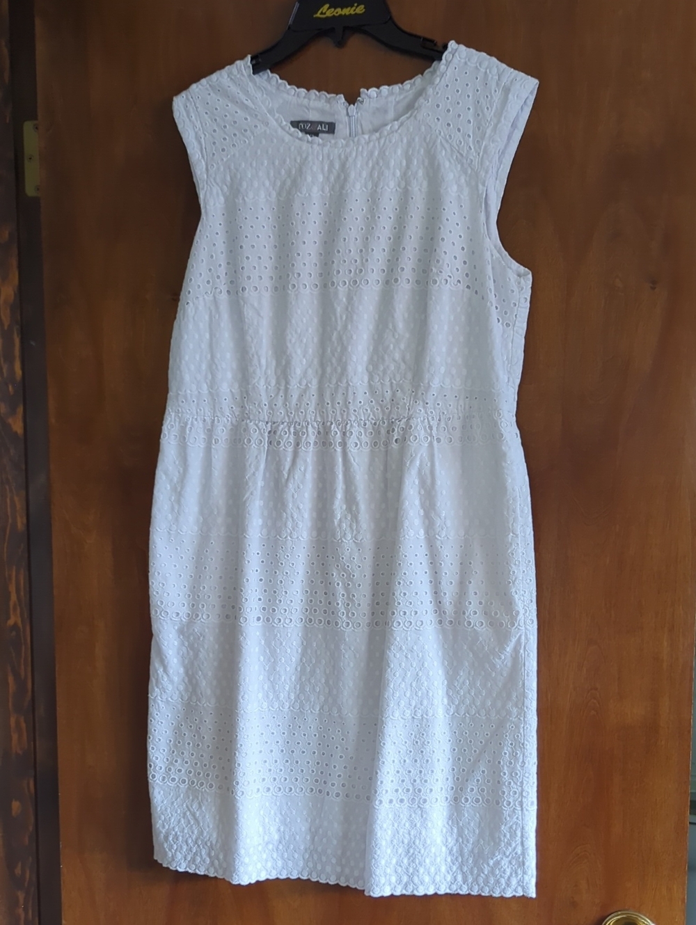 Roz & Ali White Eyelet Sleeveless Midi Dress